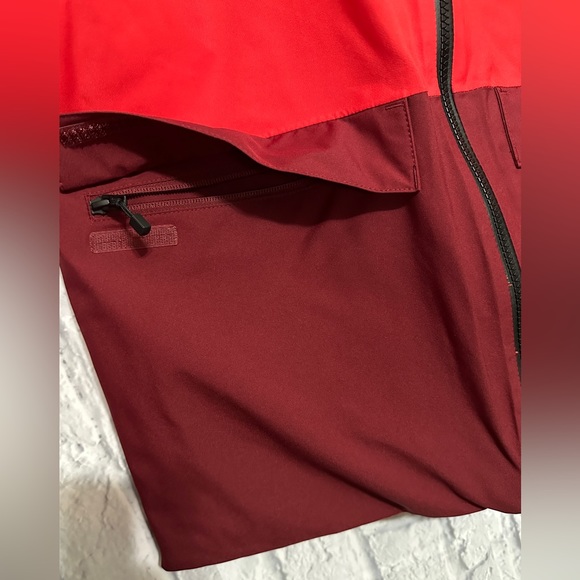 THE NORTH FACE Men's Sickline Insulated Medium Ski Jacket Red/Cordovan - Picture 6 of 16